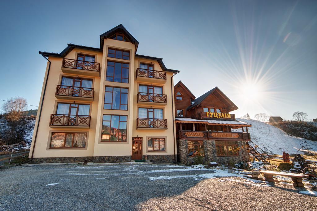 Hotel Gutsulia Bukowel Zewnętrze zdjęcie