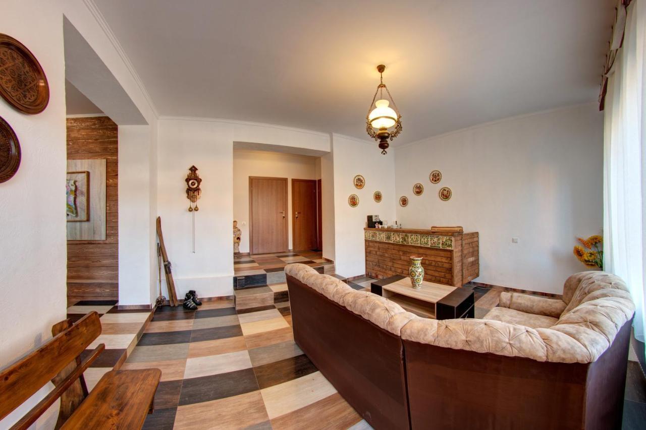 Hotel Gutsulia Bukowel Zewnętrze zdjęcie