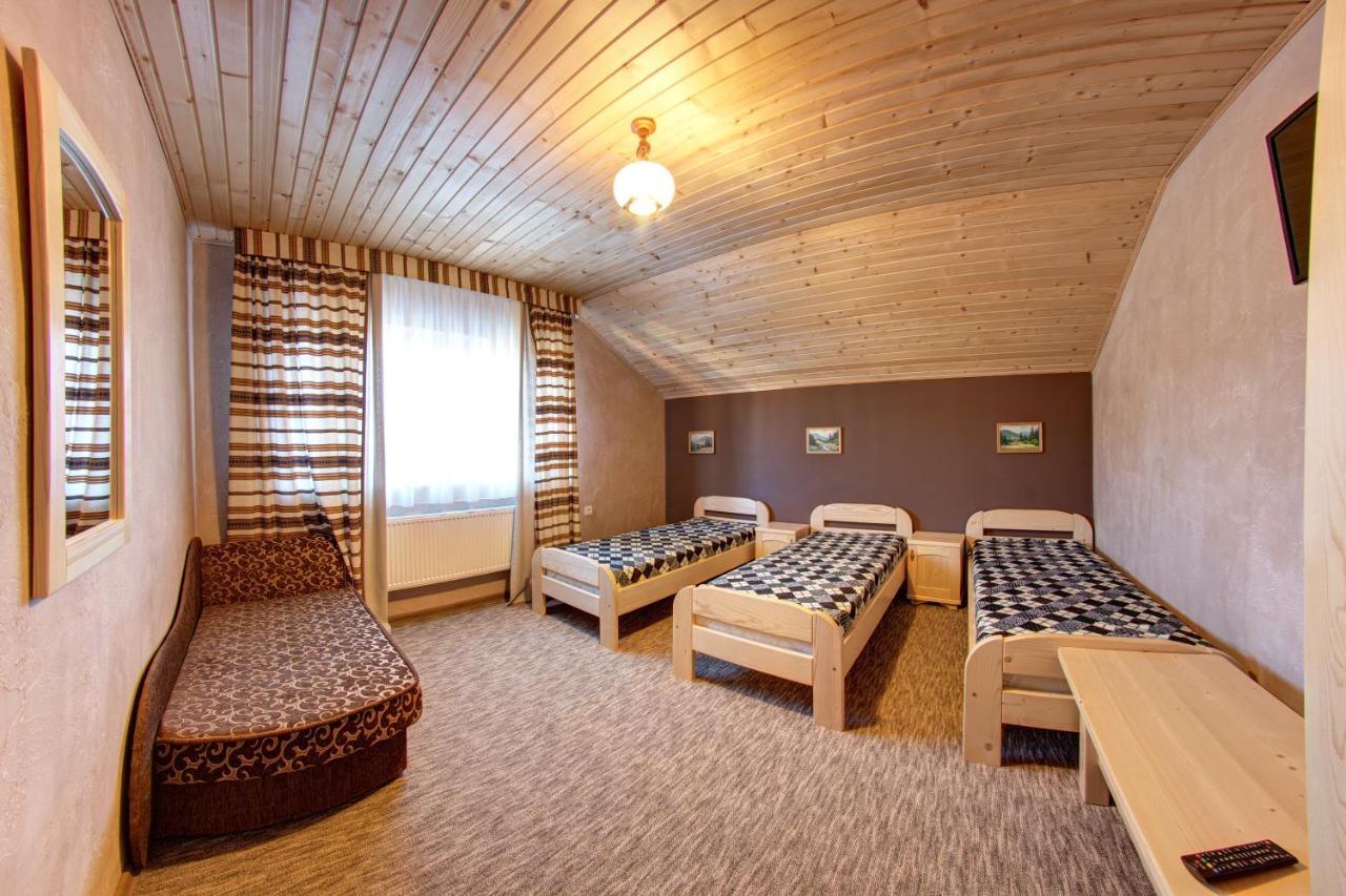 Hotel Gutsulia Bukowel Pokój zdjęcie