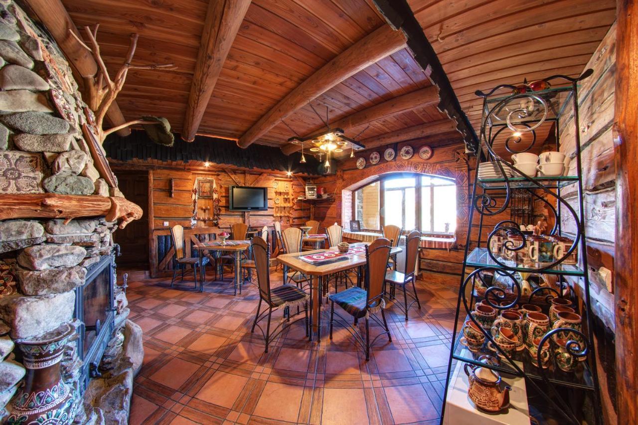 Hotel Gutsulia Bukowel Pokój zdjęcie