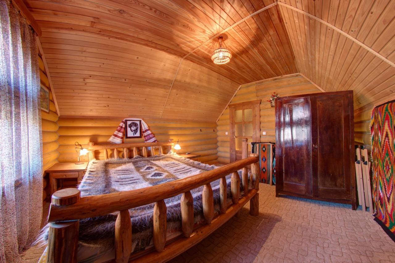 Hotel Gutsulia Bukowel Pokój zdjęcie