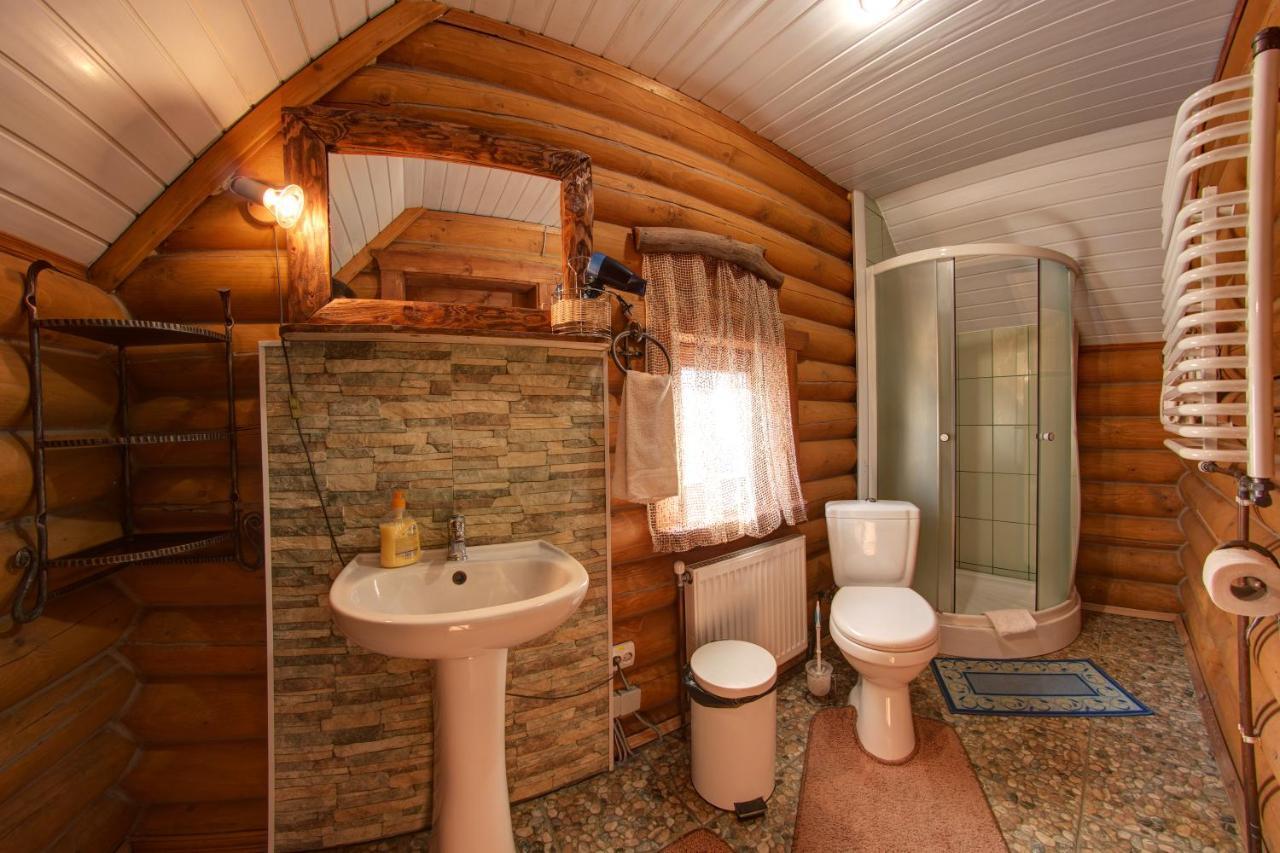 Hotel Gutsulia Bukowel Pokój zdjęcie