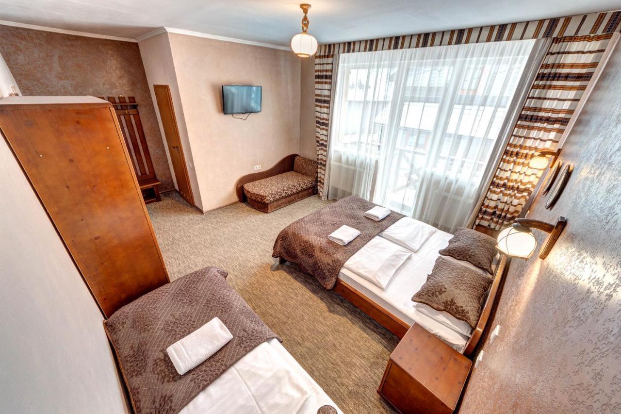 Hotel Gutsulia Bukowel Zewnętrze zdjęcie