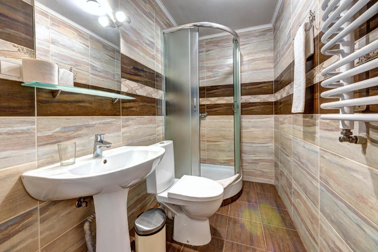 Hotel Gutsulia Bukowel Zewnętrze zdjęcie